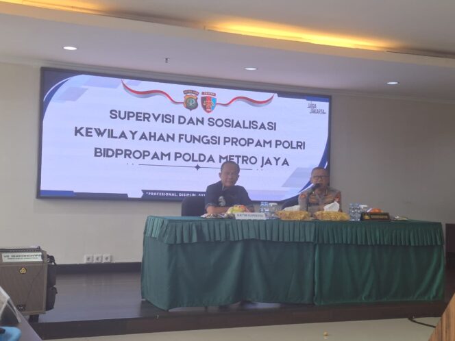 
					Bidpropam Polda Metro Jaya Gelar Supervisi dan Sosialisasi Whistle Blowing System (WBS), Tekankan Integritas dan Pengawasan Internal