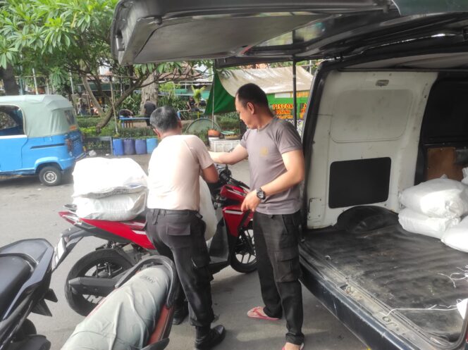 
					Polsek Metro Gambir Gelar Gerakan Pangan Murah, Wujud Kepedulian Polri terhadap Kestabilan Harga dan Kesejahteraan Warga