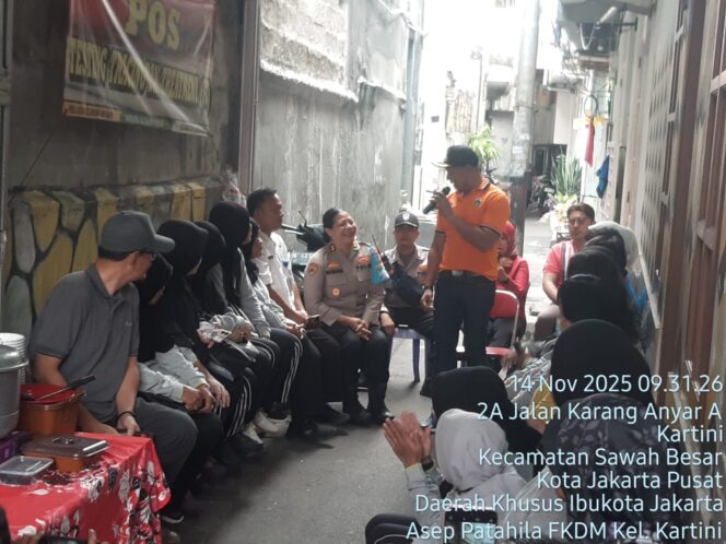 
					Polwan Jaga Jakarta, Polres Metro Jakarta Pusat Ingatkan Masyarakat Waspadai Narkoba, KDRT, Tawuran, dan Bullying