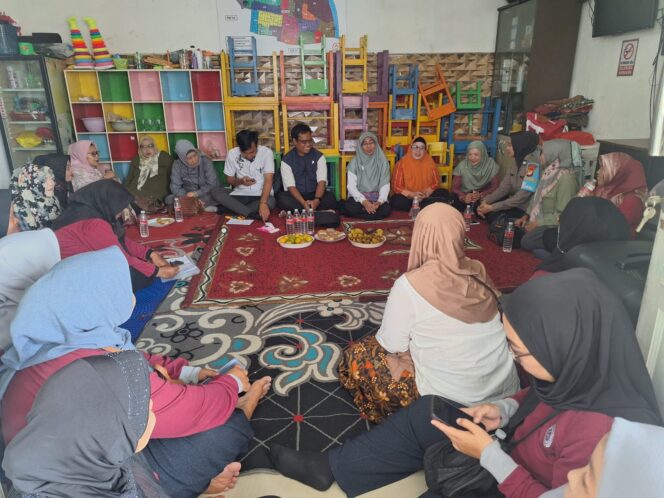 
					Jumling Kolaboratif, Polsek Menteng dan Warga Pegangsaan Gerakkan Aksi Cegah Jentik