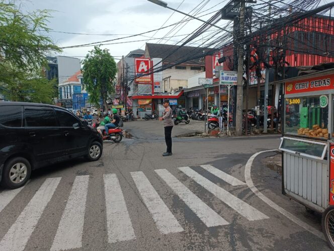 
					Polri Optimalkan Kelancaran Lalu Lintas Sore Hari di Bendungan Hilir