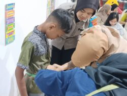 Polwan Jaga Jakarta Sosialisasikan Pencegahan KDRT dan Kekerasan Anak di Posyandu Remaja Serdang
