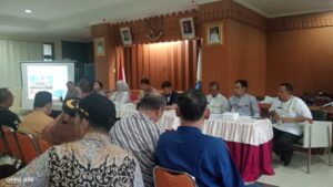 Polwan Jaga Jakarta Polres Metro Jakarta Pusat Bekali Warga Cempaka Putih Barat Soal Pencegahan KDRT dan Kekerasan Seksual