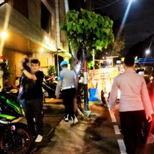Patroli Cepat Polsek Sawah Besar Bubarkan Kelompok Motor di Gunung Sahari