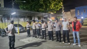 Polsek Johar Baru Gelar Apel Patroli Cipta Kondisi, Tegaskan Kesiapsiagaan Antisipasi Gangguan Kamtibmas