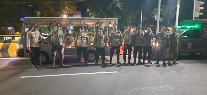 
					Bersama Tiga Pilar Menteng Sisir Jalan Teuku Umar, Menteng Tetap Aman Kondusif