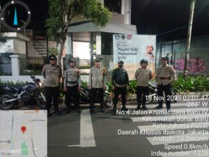 Patroli Cipta Kondisi Polsek Johar Baru Antisipasi Gangguan Keamanan Dini Hari