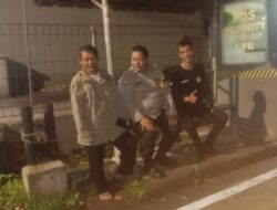 Bhabinkamtibmas Cempaka Putih Barat Patroli dan Sambang Pos Kamling, Warga Diimbau Tingkatkan Kewaspadaan