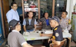 Bhabinkamtibmas Cempaka Putih Timur Lakukan Cooling System dan Sambang Dialogis, Ajak Warga Aktif Jaga Keamanan Lingkungan