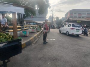 Polsek Kemayoran Intensifkan Pengaturan Lalu Lintas di Titik Rawan Padat Pagi Hari