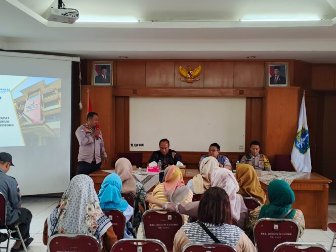 
					Polsek Kemayoran Edukasi Warga Kebon Kosong Lewat Sosialisasi Sadar Hukum 2025