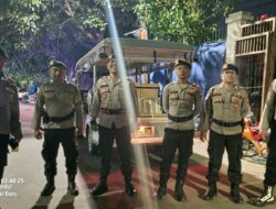 Patroli Cipta Kondisi Polsek Johar Baru Antisipasi Gangguan Kamtibmas di Malam Hari