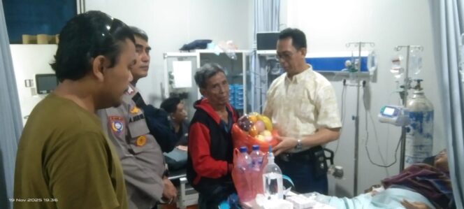 
					Pelayanan Polsek Sawah Besar Sambangi Korban Ledakan Gas, Di Kartini