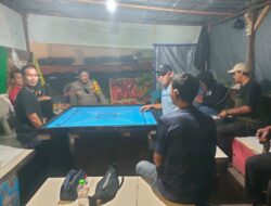 Sambang Malam Bhabinkamtibmas Kebon Sirih, Tegas Ajak Warga Perkuat Keamanan Lingkungan