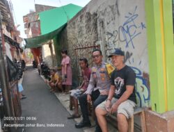 Bhabinkamtibmas Kampung Rawa Lakukan Patroli dan Sambang Door to Door, Perkuat Deteksi Dini di Wilayah RT 02 RW 01