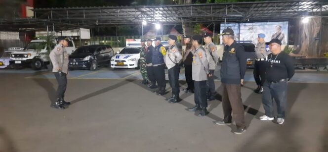 
					Gelar Apel Patroli Tiga Pilar Menteng Tegakkan Keamanan, Jakarta Tetap Aman Terkendali