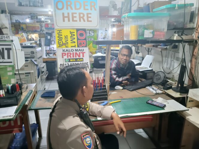 
					Bhabinkamtibmas Sambangi Korban Curanmor, Polri Tegaskan Layanan Cepat dan Humanis