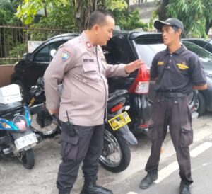 Bhabinkamtibmas Menteng Perkuat Sinergi Warga dan Keamanan Lingkungan