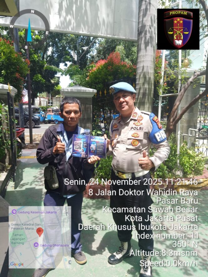 
					Propam Turun ke Jalan, Sosialisasi Barcode Pengaduan Cepat di Wilayah Sawah Besar