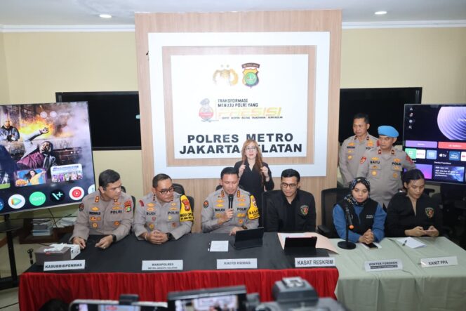 
					Pengungkapan Kasus AKN: Polisi Dalami Bukti Ilmiah dan Menunggu Hasil DNA