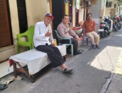 Bhabinkamtibmas Menteng Perkuat Sinergi Keamanan Wilayah Lewat Patroli Dialogis