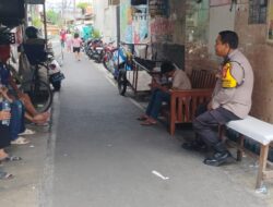 Patroli Rutin Bhabinkamtibmas: Dengarkan Keluhan dan Beri Rasa Aman kepada Warga