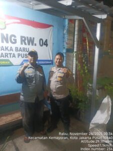 Sambang Pos Kamling, Bripka Eka Prasetya Tekankan Pentingnya Sinergi Jaga Keamanan