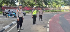 Pengaturan Arus Lalulintas Polsek Sawah Besar Jaga Kelancaran di Titik Rawan