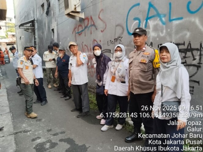 
					3 Pilar Johar Baru Gelar Rabu Tertib Wilayah Galur, Tegakkan Ketertiban Lingkungan