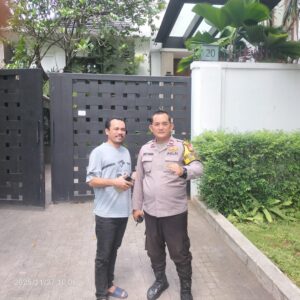 Sambang Kamtibmas, Bhabinkamtibmas Menteng Telusuri Laporan Pemalsuan Dokumen di Jalan Subang