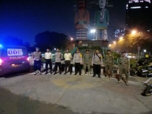 Polsek Kemayoran Siaga Malam, Patroli Tiga Pilar Sasar Titik Rawan Kejahatan Jalanan