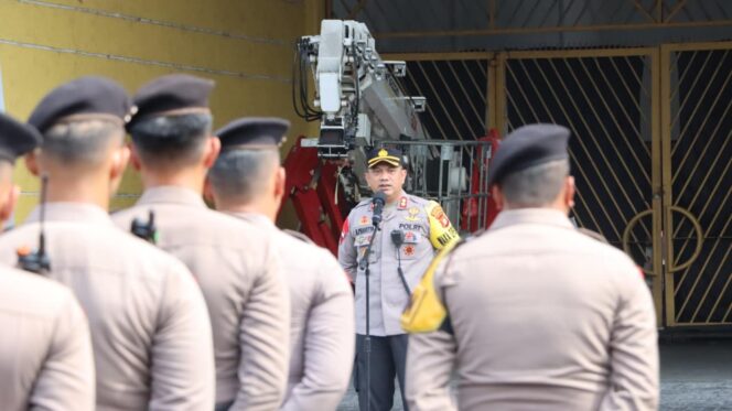 
					2.200 Personel Dikerahkan, Polisi Pastikan Pelayanan Laga Persija Jakarta–PSIM Yogyakarta