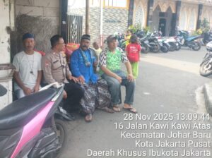 Patroli Dialogis Door to Door di Johar Baru, Polisi Ajak Warga Cegah Curas, Curanmor, dan Tawuran Remaja