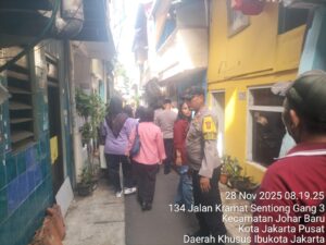 Polwan Jaga Jakarta Perkuat Pencegahan DBD dan KDRT di Johar Baru