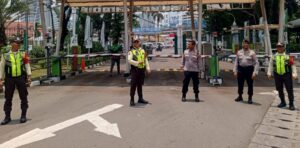 Polsubsektor Monas Timur Perketat Patroli di Stasiun Gambir untuk Antisipasi 3C dan Jaga Kenyamanan Penumpang