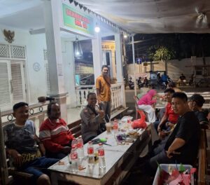 Sambang Bhabinkamtibmas Pegangsaan Perkuat Sistem Keamanan RW 08