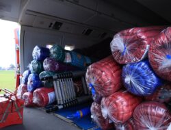 Polri Kirim 4.459 Kilogram Logistik pada Hari Kedua untuk Perkuat Penanganan Darurat Bencana di Sumatera Utara