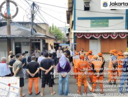Bhabinkamtibmas Hadiri Kerja Bakti RW 08, Perkuat Kebersamaan dan Kepedulian Lingkungan