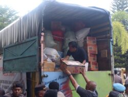 POLDA JAMBI & BHAYANGKARI DAERAH JAMBI BERANGKATKAN BANTUAN KEMANUSIAAN UNTUK KORBAN BENCANA SUMATERA BARAT