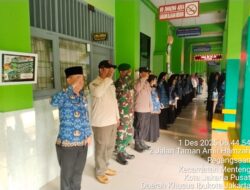 Bhabinkamtibmas Hadiri Upacara di SMKN 16, Tegaskan Pelajar Harus Bebas Tawuran, Narkoba, dan Bullying