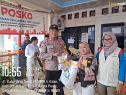Monitoring Pembagian Bantuan Pangan di Kelurahan Galur Berjalan Lancar dan Kondusif