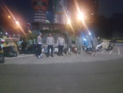 ​Patroli Tiga Pilar Malam Hari, Polsek Kemayoran Antisipasi Tawuran dan Balap Liar