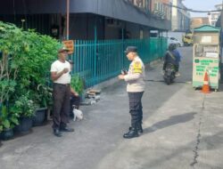 Bhabinkamtibmas Duri Pulo Lakukan Patroli dan Cooling System di Komplek JLP, Perkuat Keamanan Lingkungan