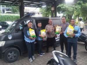 Gerakan Pangan Murah Polsek Metro Gambir, Ringankan Beban Warga Lewat Beras SPHP