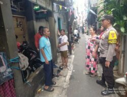 Patroli Humanis, Bhabinkamtibmas Galur Sambangi Warga RW 06 dan Tingkatkan Kamtibmas
