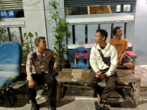 Cegah Guantibmas Bhabinkamtibmas Sambangi Kos-kosan, Pengelola Diminta Aktif Jaga Lingkungan