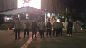 Patroli Tiga Pilar Jaga Keamanan Simpang Sarinah Antisipasi Gangguan Malam