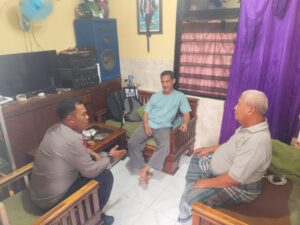Bhabinkamtibmas dan Lurah Sambangi Ketua RT 05/06, Tokoh Masyarakat dan Warga Bendungan Hilir