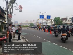 Wujud Pelayanan Publik, Polsek Johar Baru Intensifkan Gatur Lalin Pagi Hari