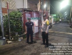 Kamtibmas Terjaga, Polsek Johar Baru Gelar Patroli Dialogis di Lingkungan Warga RW 01